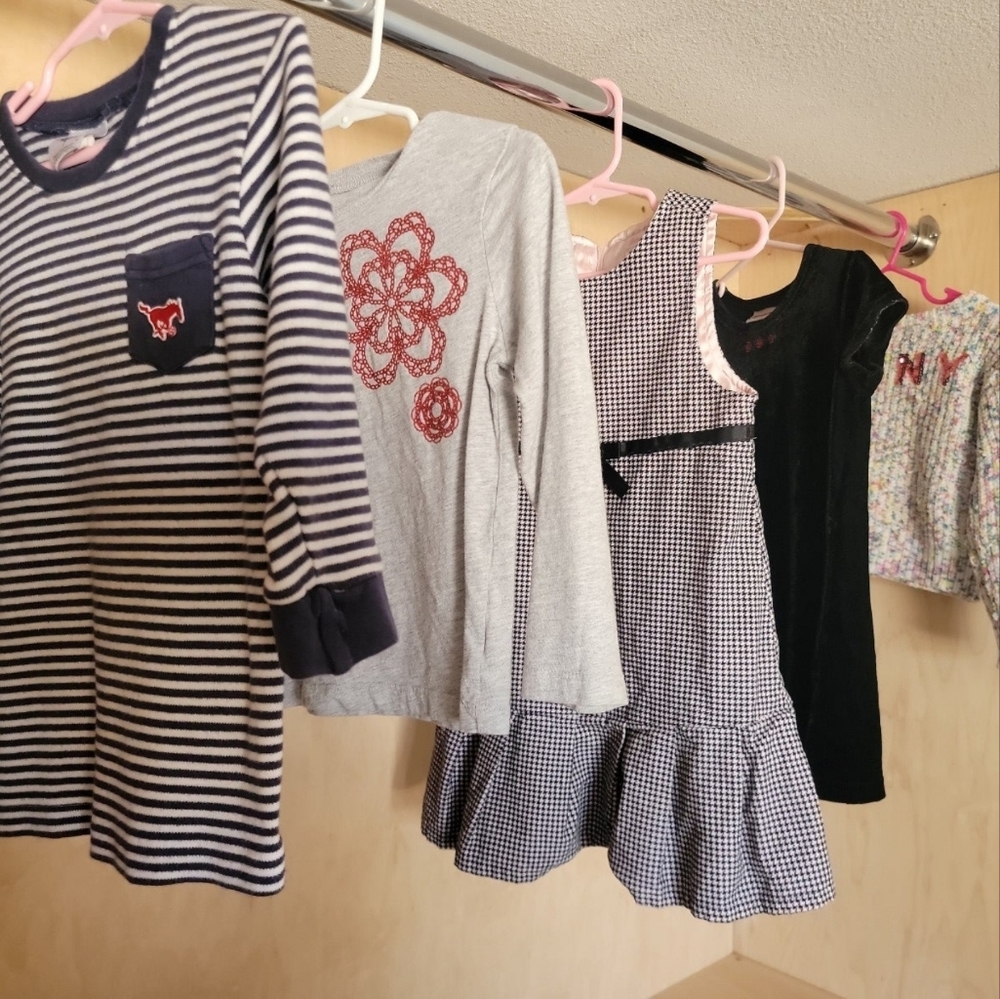 Girls 4t clothes